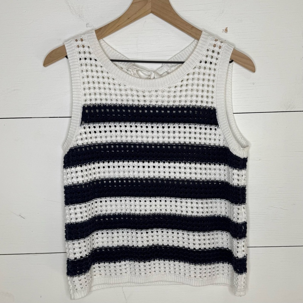 Griege • Striped Sleeveless Knit Vest Sweater Top Size Medium